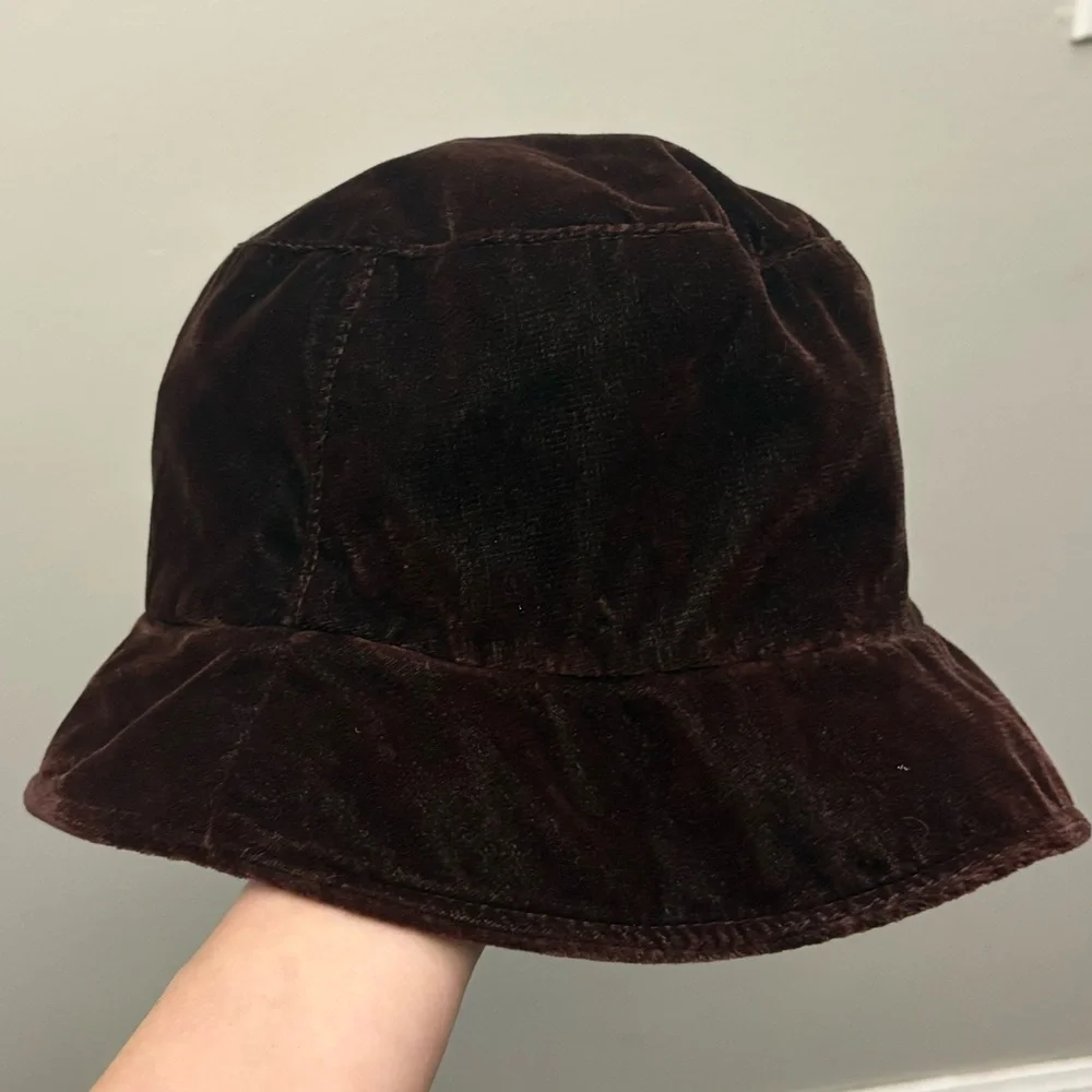 GAP Vintage Dark Brown/Burgundy Velvet Bucket Hat - Picture 4 of 4